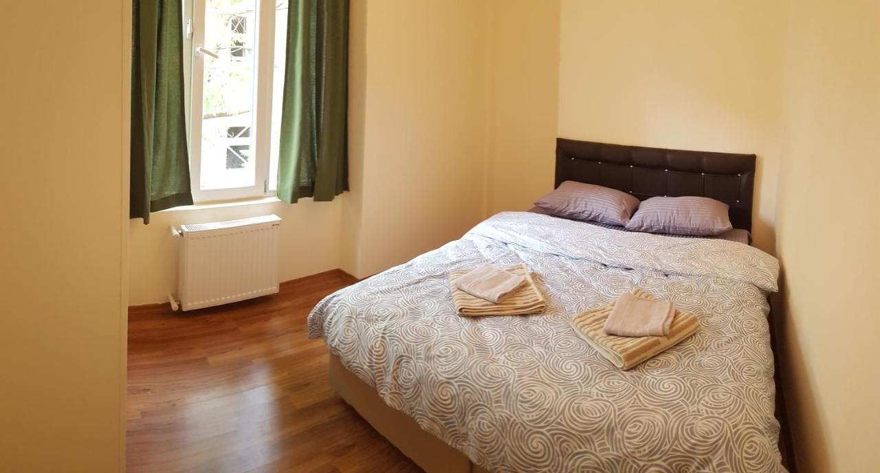 Taila Apartments Istanbul Exterior photo